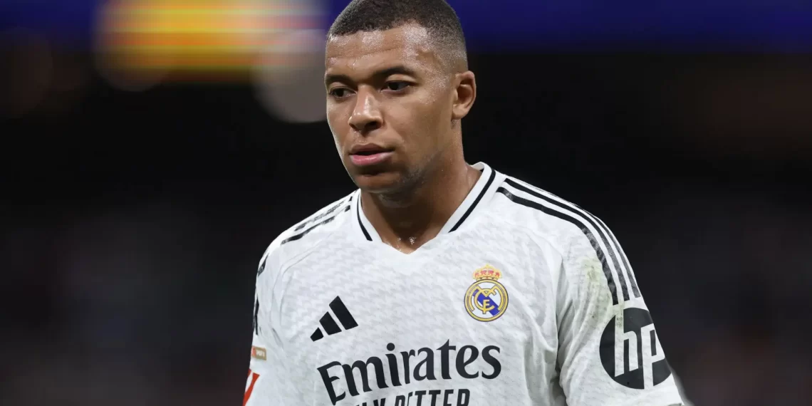 Kylian Mbappé es acusado de violación y agresión sexual