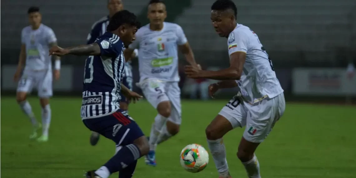 Junior de Barranquilla rescata un empate agónico frente a Once Caldas en Manizales   