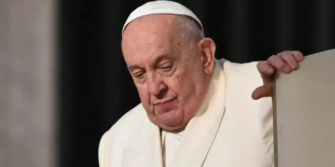 El Papa Francisco permanece en estado crítico tras crisis respiratoria