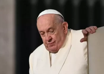El Papa Francisco permanece en estado crítico tras crisis respiratoria