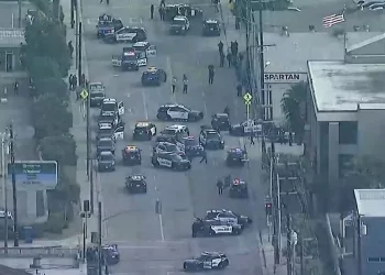 Otro tiroteo en campus universitario reaviva el temor por la violencia armada en EE. UU.