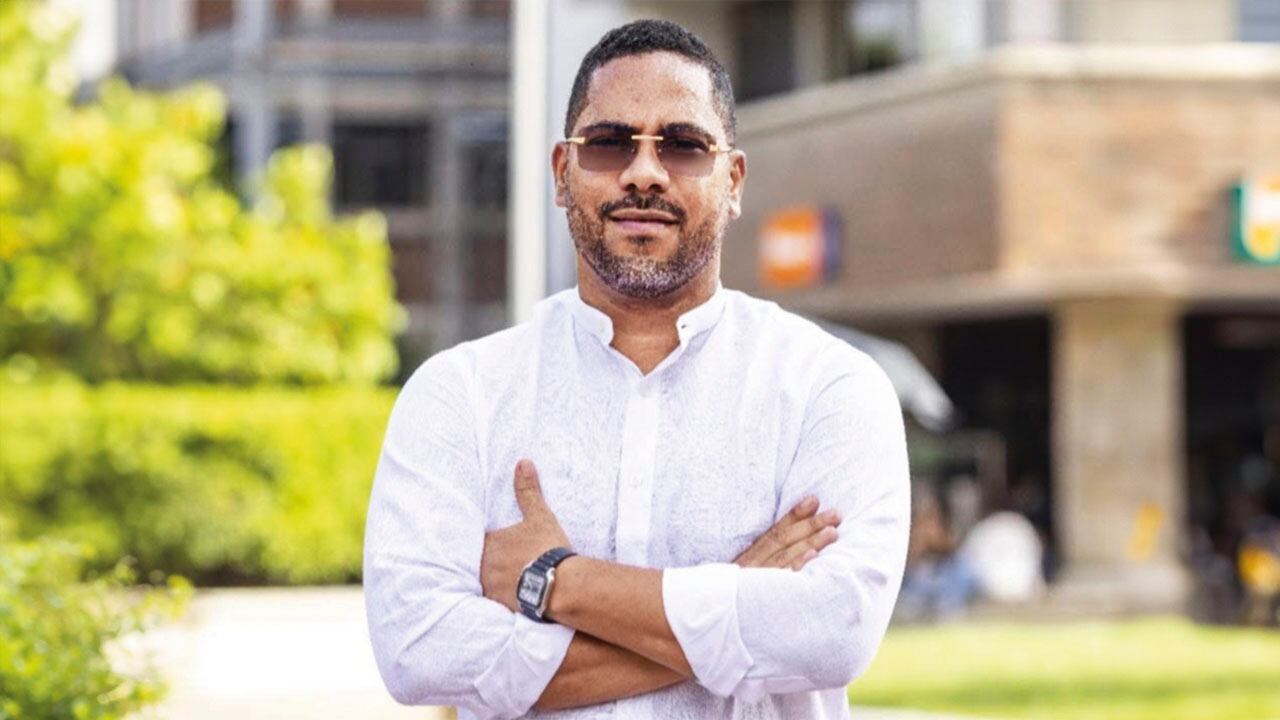 Leyton Barrios Torres fue elegido nuevo rector de la Universidad del Atlántico en medio de controversia