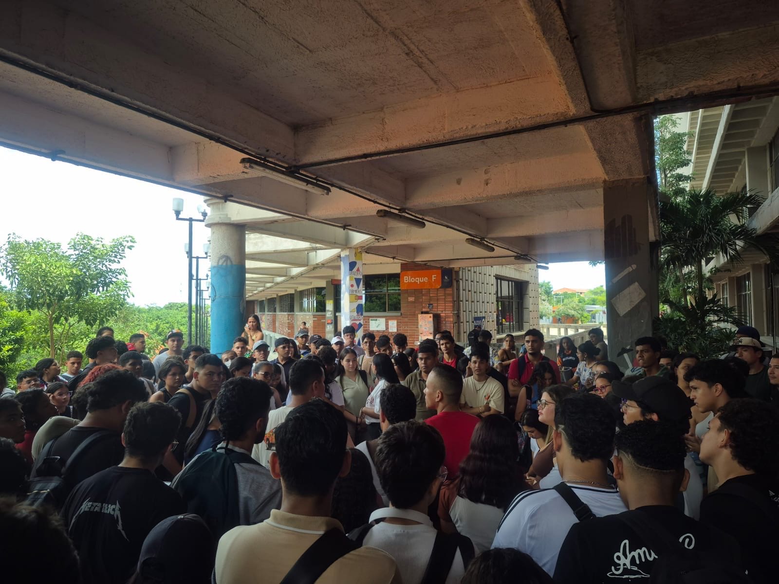 Protestas y paros marcan el ambiente en la Universidad del Atlántico tras elección de nuevo rector