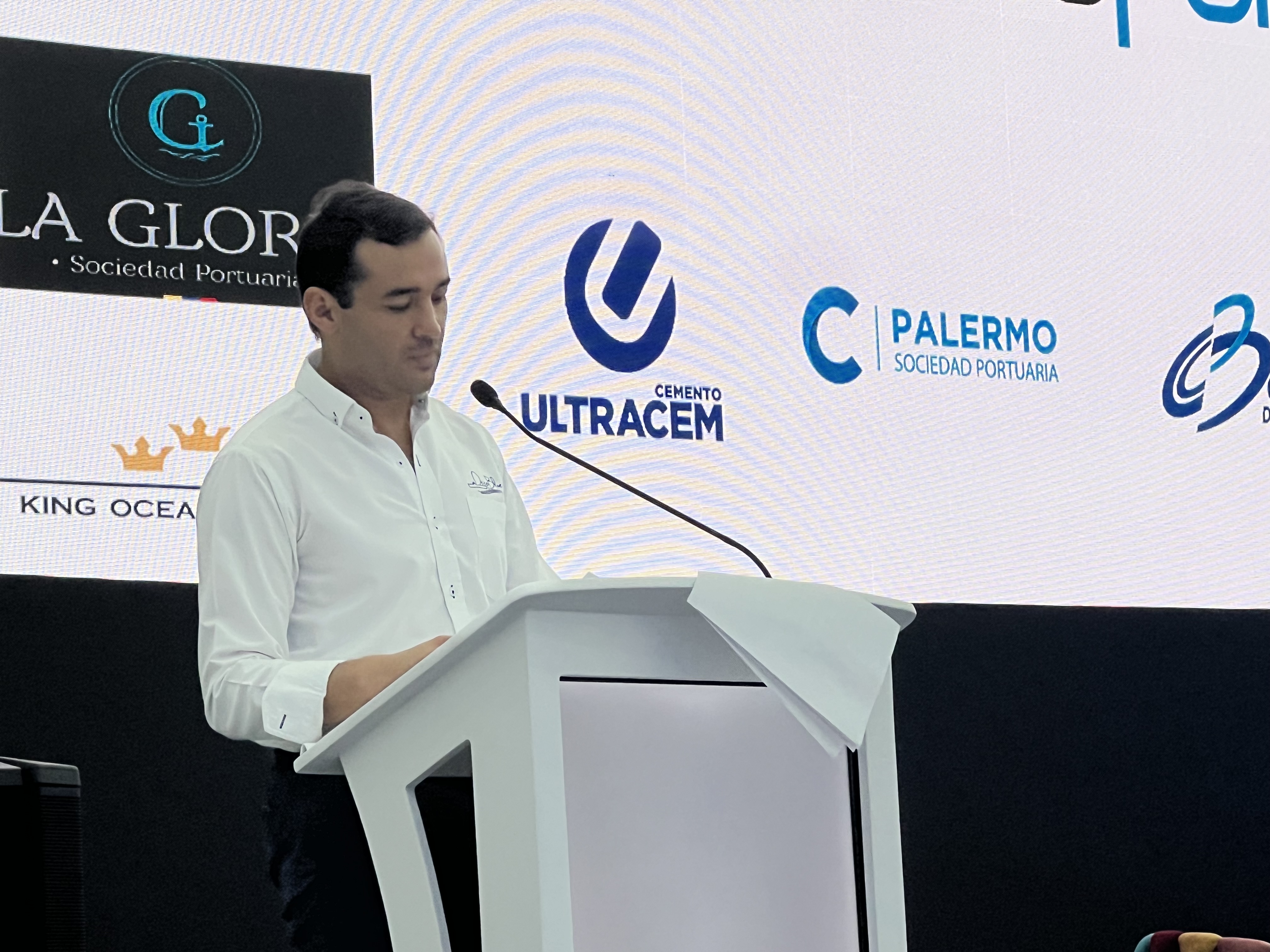 Competitividad portuaria y caída en exportaciones: retos que marcaron el Foro Expo Portuaria en Barranquilla