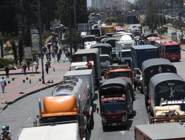 Fenalco demanda y pide suspensión del Decreto 1017 por su impacto en los transportadores