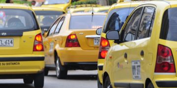“Quedamos sin herramientas”: taxistas de Barranquilla cuestionan el Decreto 1001