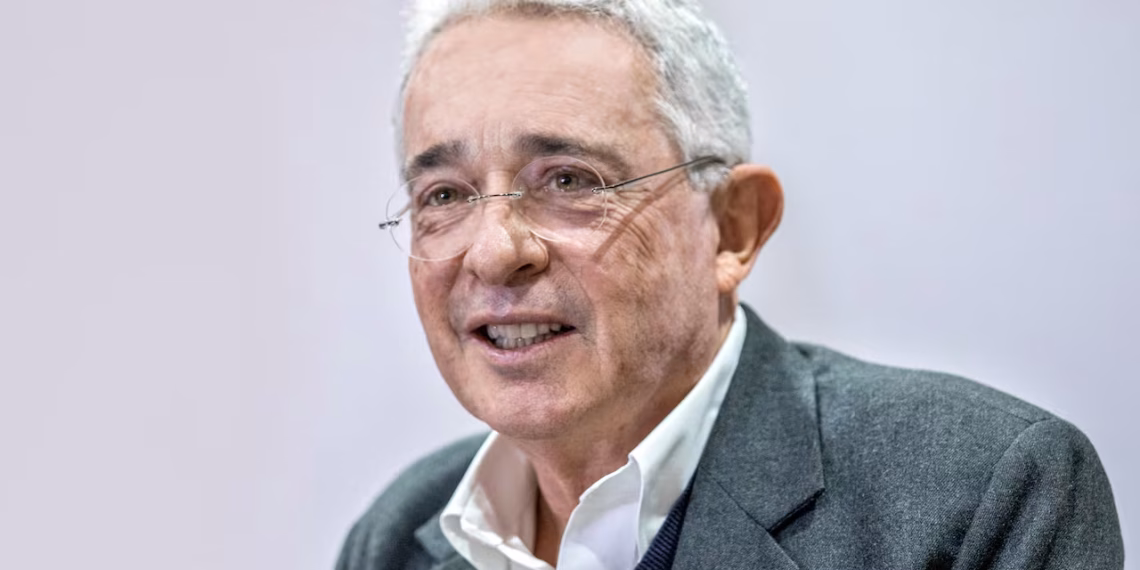 “Si hubiera sido paramilitar, lo habría sido de frente”: Álvaro Uribe sobre acusaciones en su contra
