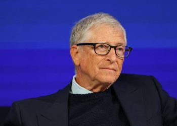 Bill Gates plantea desacelerar el desarrollo de la inteligencia artificial