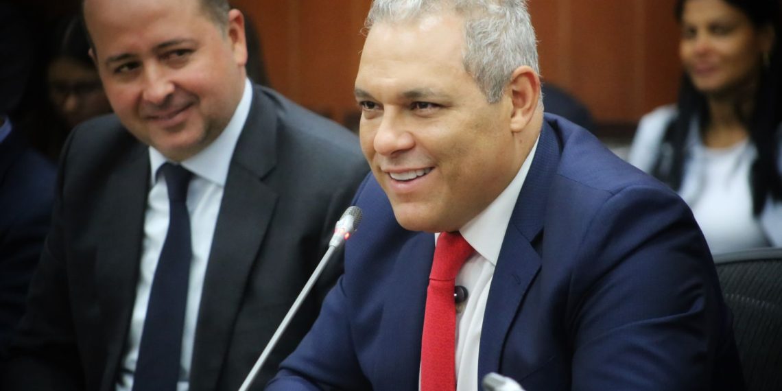 José David Name alerta sobre la crisis energética y pide soluciones de fondo para el Caribe
