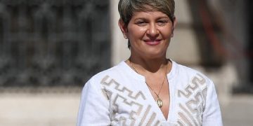Eva Ferrer acusa a Verónica Alcocer de presuntos vínculos con narcotráfico y tráfico de armas