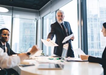 Del revisor fiscal suplente en la propiedad horizontal