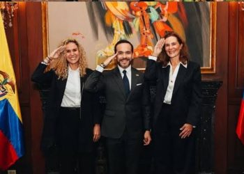 Beatriz Eugenia Vélez asumió la presidencia de Colpensiones